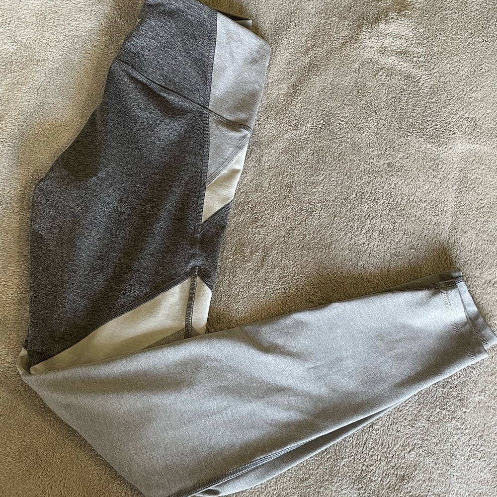 Old Navy Active leggings